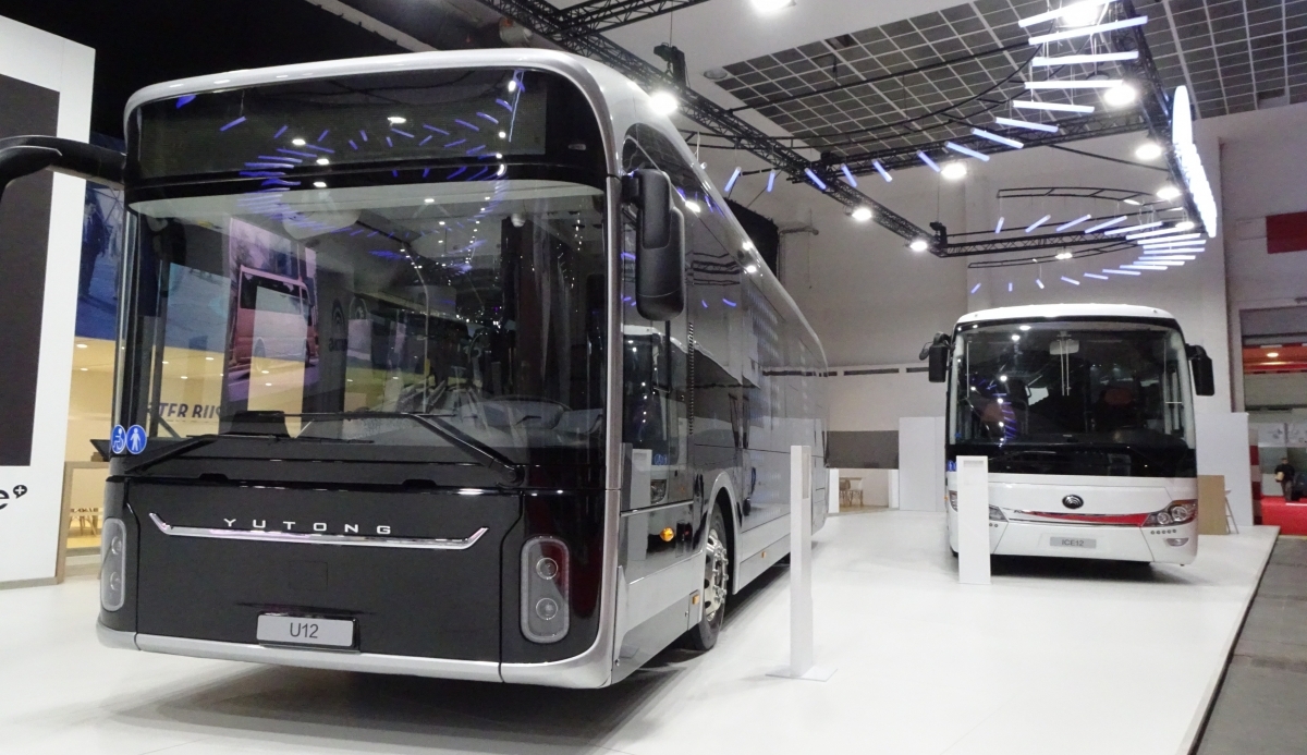 Yutong C-series coach